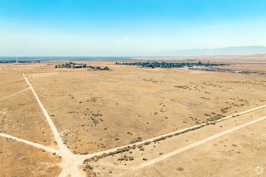 More Photos Of Valley West Rd, Taft Land For Sale