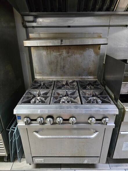 More Photos Of 301 W Main St, Avondale Restaurant For Lease