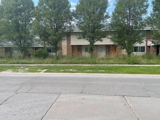 More Photos Of 7020-7032 Twin Oaks Dr, Indianapolis Apartments For Sale