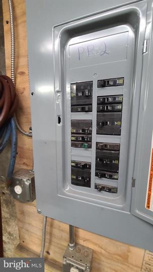 More Photos Of 3114 Hoffman St, Harrisburg Warehouse For Sale