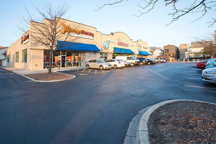 More Photos Of 2247 N Milwaukee Ave, Chicago Freestanding For Lease