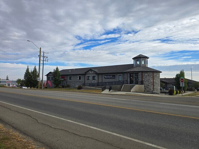 More Photos Of 110 Pelican Pl, Sylvan Lake Office For Sale