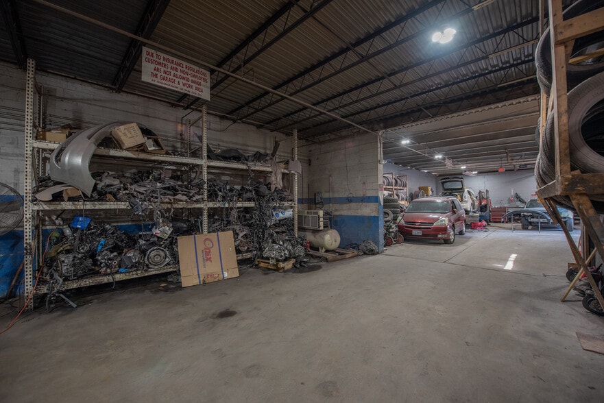 More Photos Of 2838 Bladensburg Rd NE, Washington Service For Lease