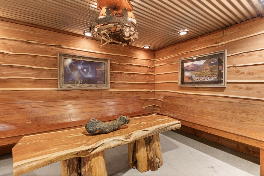 More Photos Of 2692 Highway 105 W, Navasota Specialty For Sale