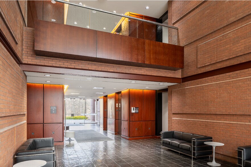 More Photos Of 3295 River Exchange Dr, Peachtree Corners Office For Lease