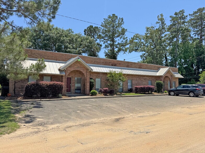 More Photos Of 1403 Maclay Commerce Dr, Tallahassee Office For Sale