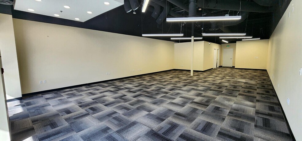 More Photos Of 300-520 SW MT Si Blvd, North Bend Freestanding For Lease