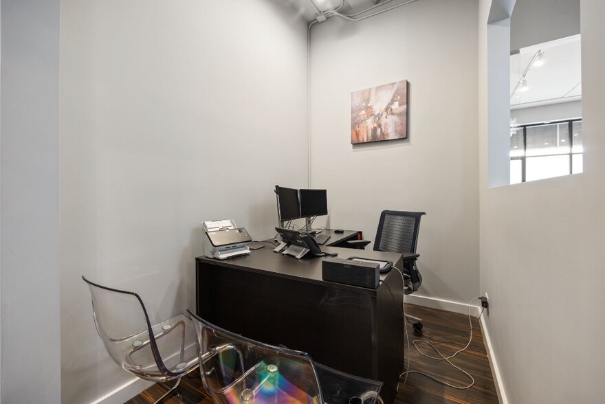 More Photos Of 2853 N Pulaski Rd, Chicago Storefront Retail Office For Sale