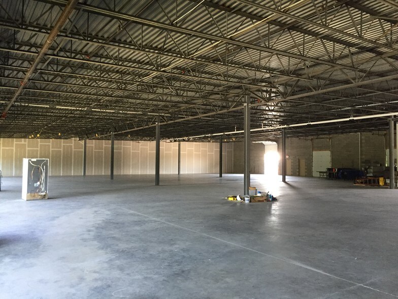 More Photos Of 2960 Technology Pl, Waldorf Research And Development For Lease