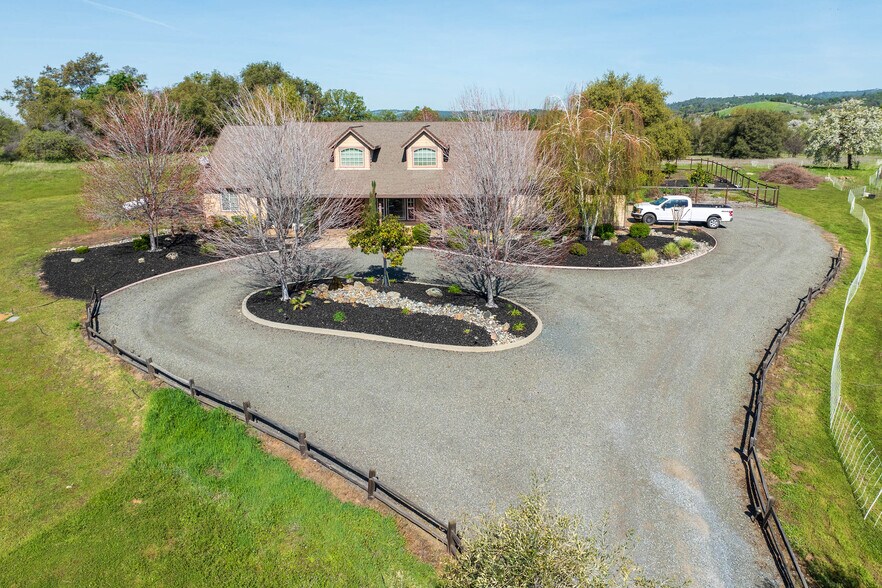 More Photos Of 7505 Wise Rd, Auburn Winery Vineyard For Sale