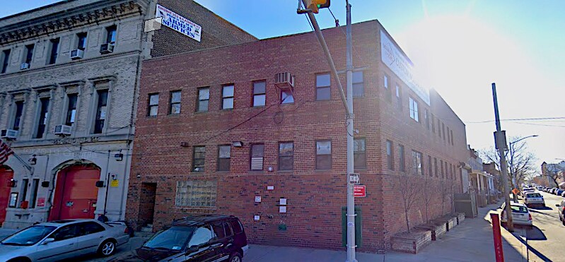 More Photos Of 4202 Astoria Blvd, Astoria Service For Lease
