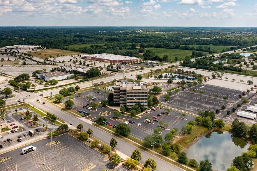 More Photos Of 4801 Southwick Dr, Matteson Medical For Lease