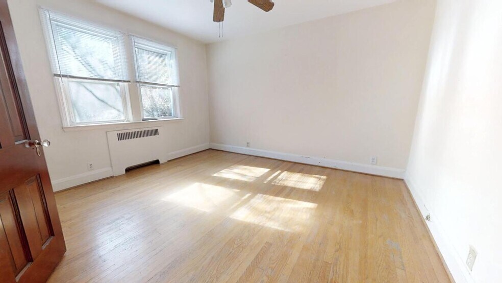 More Photos Of 310 Gittings Ave, Baltimore Apartments For Sale
