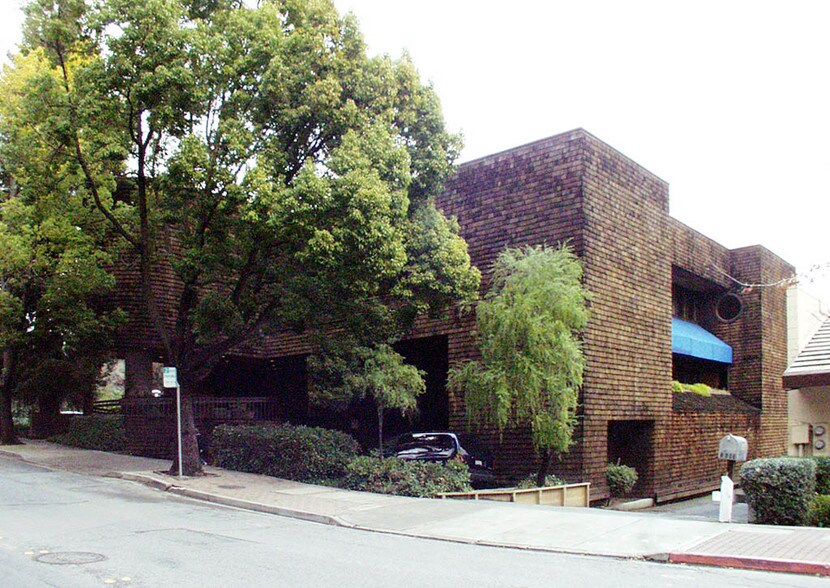 More Photos Of 3620 Happy Valley Rd, Lafayette Office For Lease