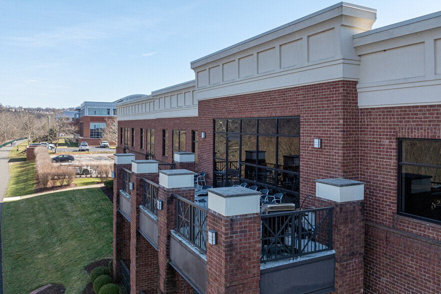 More Photos Of 285 E Waterfront Dr, Homestead Office For Lease