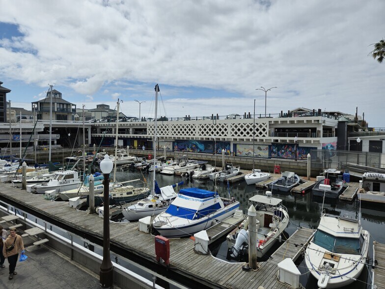 More Photos Of 123 International Boardwalk, Redondo Beach Storefront For Lease