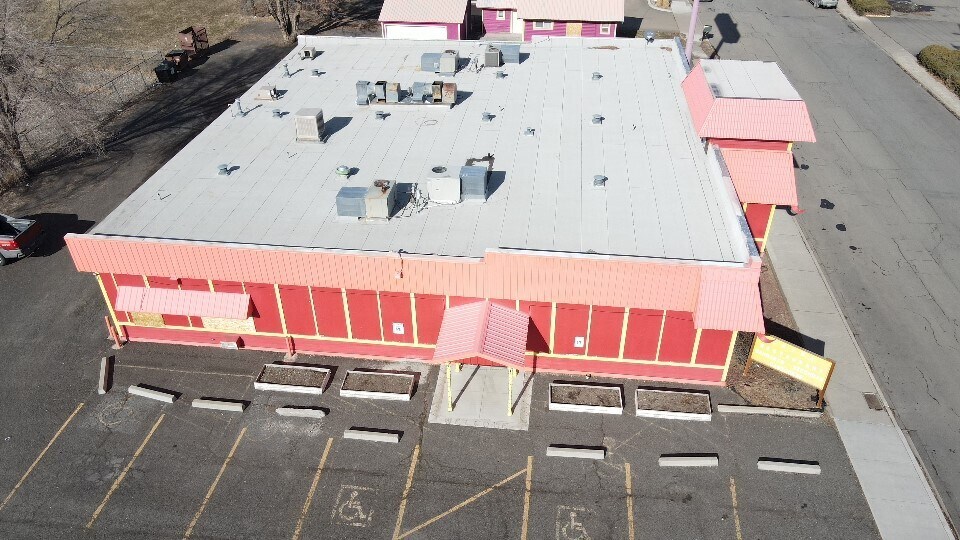 More Photos Of 2425 Oak St, Baker City Restaurant For Sale