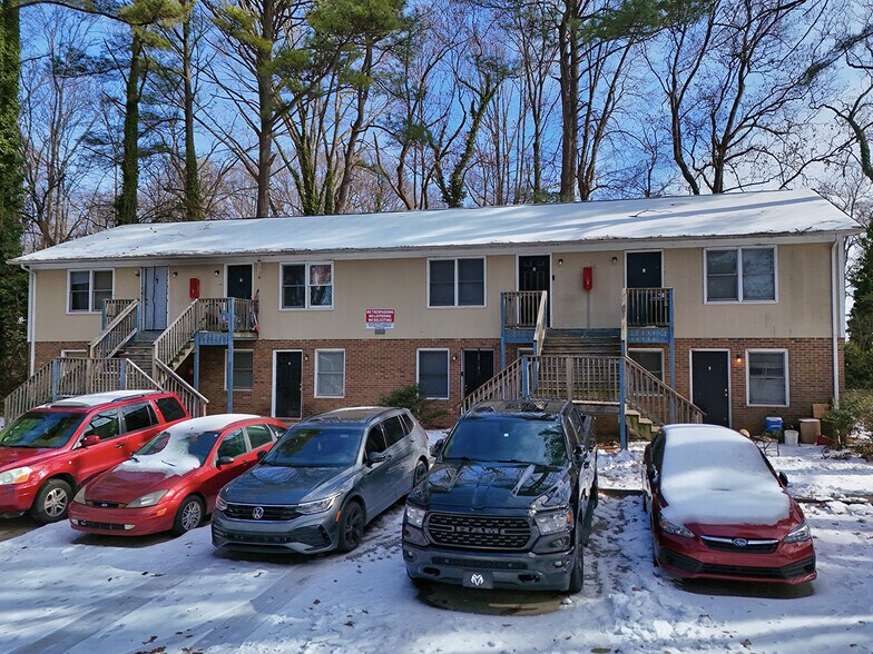 Primary Photo Of 2705 McArthur Dr, Greensboro Apartments For Sale