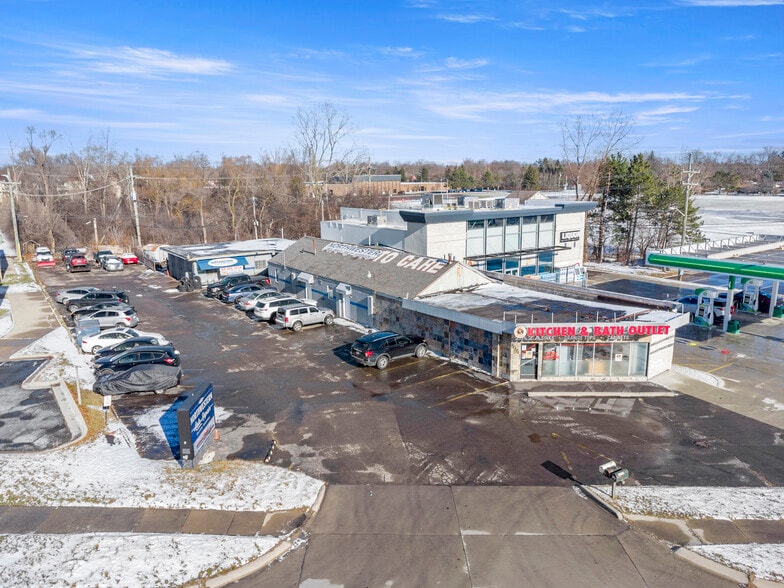 32430 Northwestern Hwy  