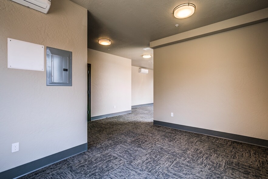 More Photos Of 115 E Lake St, Sandpoint Office Residential For Lease
