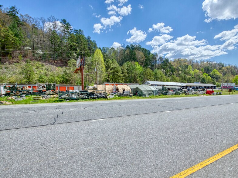 More Photos Of 5262 US Highway 74 W, Whittier Storefront Retail Residential For Sale