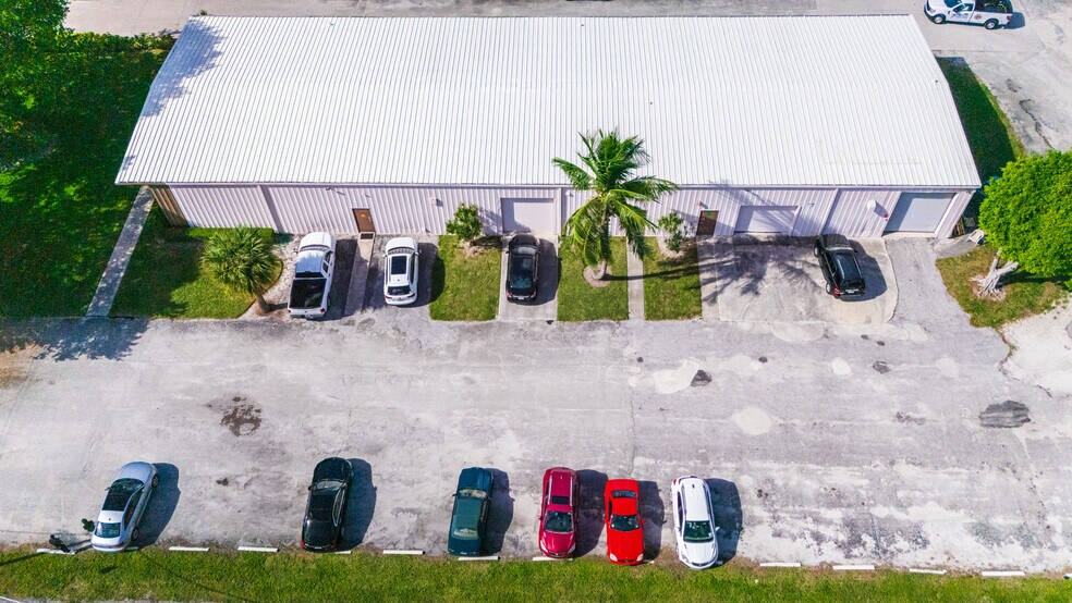 More Photos Of 2605 Old Okeechobee Rd, West Palm Beach Warehouse For Sale