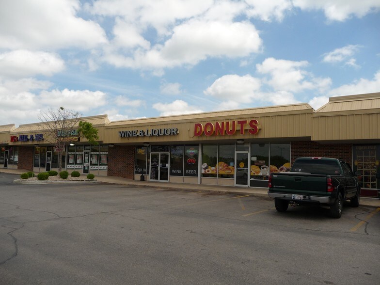 More Photos Of 14407 NE 23rd St, Choctaw Unknown For Lease