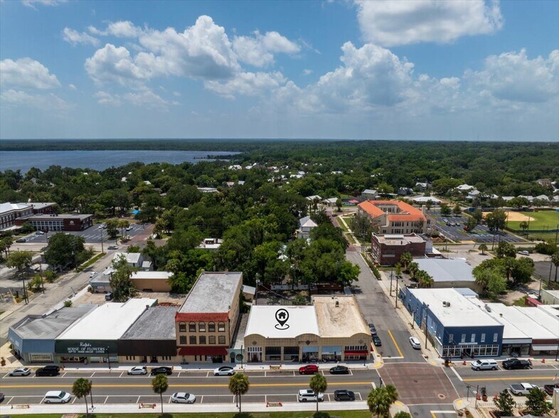 More Photos Of 621 St Johns Ave, Palatka Storefront For Sale