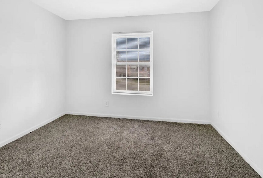 More Photos Of , Louisville Multifamily For Sale