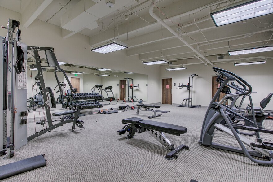 More Photos Of 555 Zang St, Lakewood Office For Sale