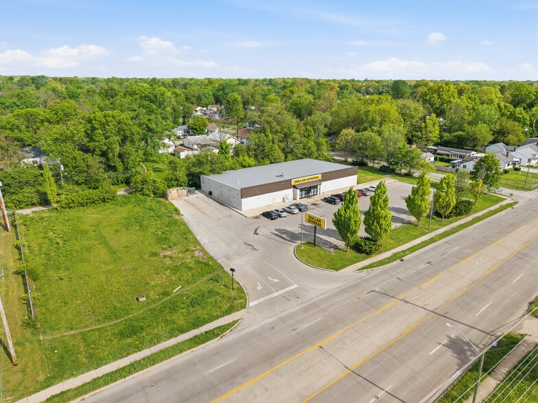More Photos Of 3725 N Keystone Ave, Indianapolis Freestanding For Sale