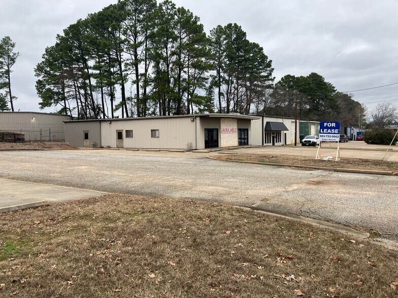 More Photos Of 315 Enterprise St, Longview Light Manufacturing For Lease