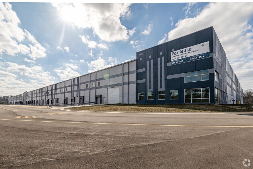 More Photos Of 11525 Lakeridge Pky, Ashland Distribution For Lease