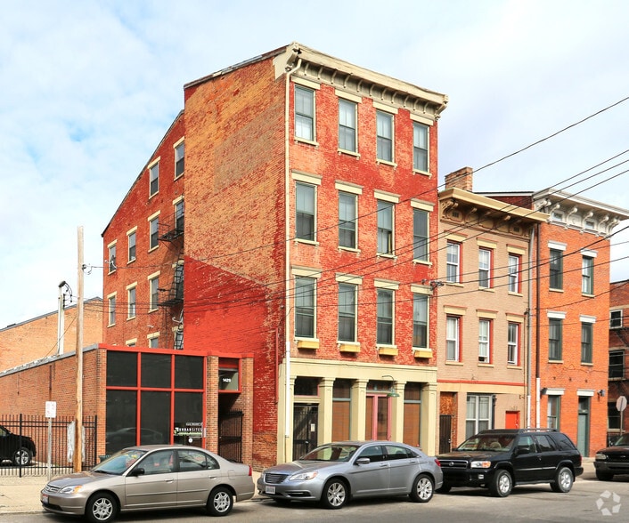 Primary Photo Of 1431 Walnut St, Cincinnati Apartments For Lease