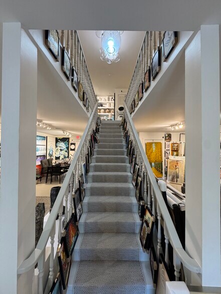 More Photos Of 1113 N 9th Ave, Pensacola Freestanding For Lease