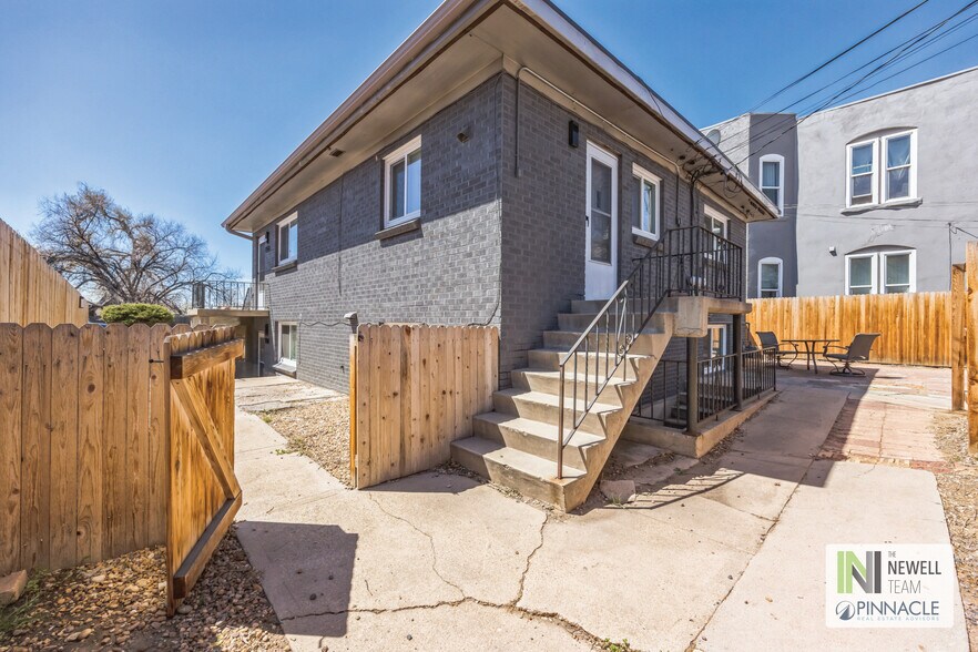 More Photos Of 2551 W Caithness Pl, Denver Apartments For Sale