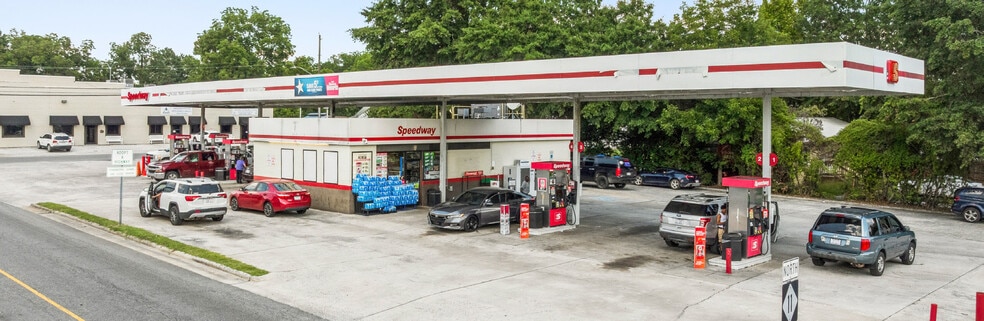 More Photos Of 206 N Main St, Kenansville Convenience Store For Sale