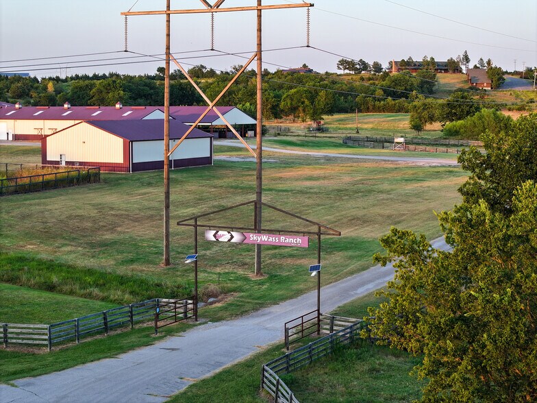 More Photos Of 5871 Roper Rd, Sperry Land For Sale