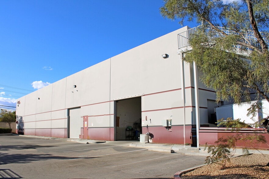 More Photos Of 6440 Polaris Ave, Las Vegas Manufacturing For Lease