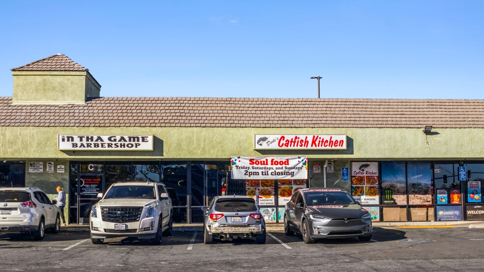 More Photos Of 43535 Gadsden Ave, Lancaster Unknown For Lease