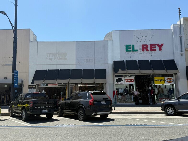 Primary Photo Of 6805-6807 Pacific Blvd, Huntington Park General Retail For Sale