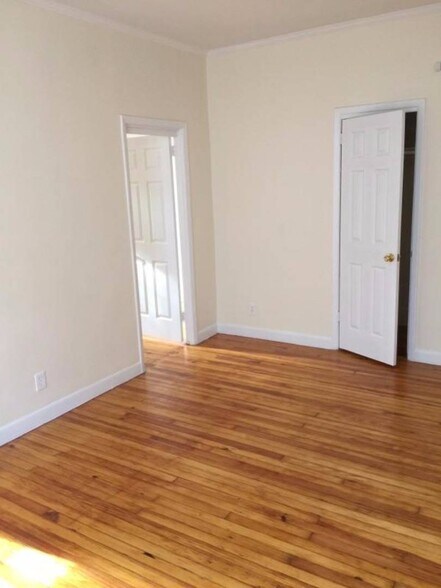 More Photos Of 6763 78th St, Middle Village Apartments For Sale
