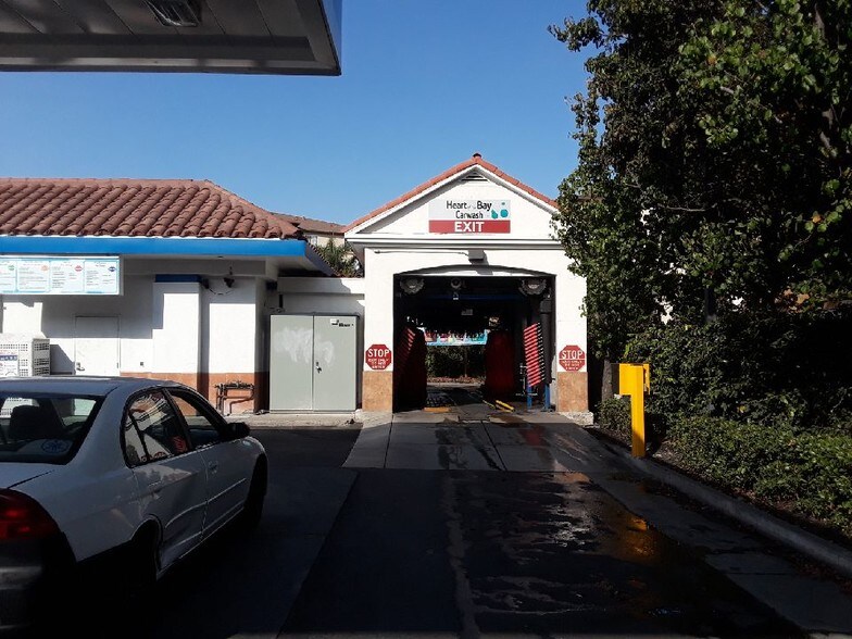 More Photos Of 391 W A St, Hayward Service Station For Lease