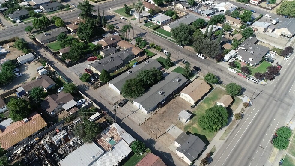 More Photos Of 710 J St, Sanger Apartments For Sale