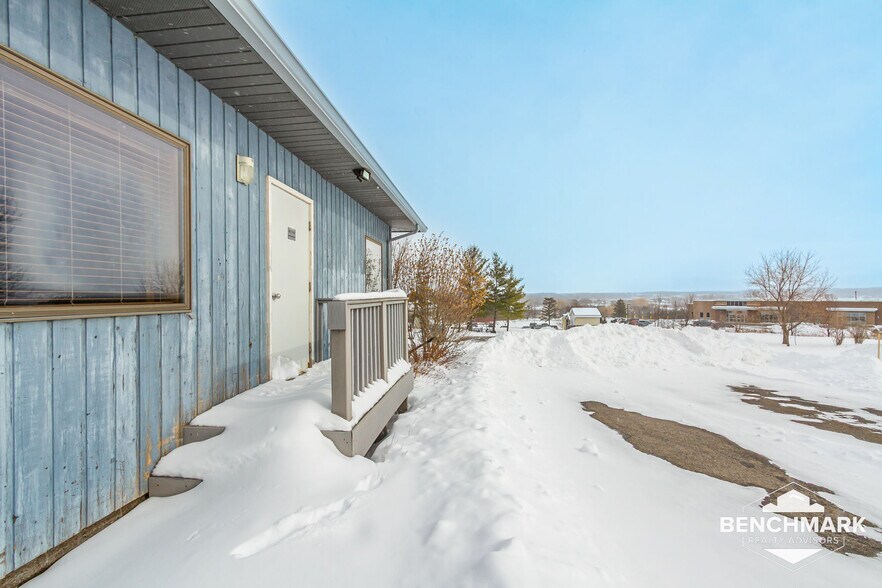 More Photos Of 199 Parrish St, Canandaigua Medical For Sale