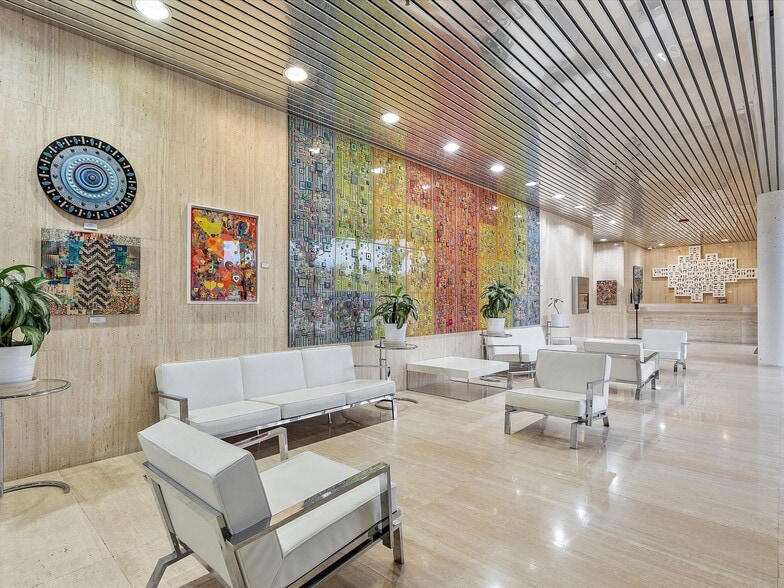 More Photos Of 12000 Biscayne Blvd, Miami Office For Lease