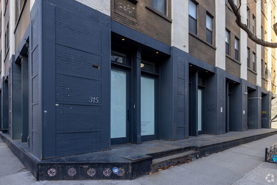 More Photos Of 315 Spring St, New York Loft Creative Space For Lease
