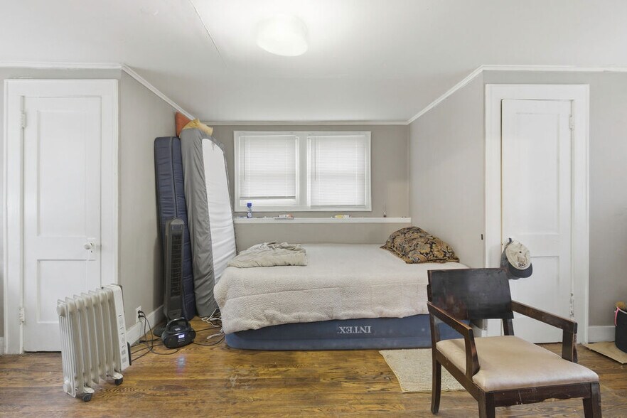 More Photos Of 900 N Alvord St, Syracuse Apartments For Sale