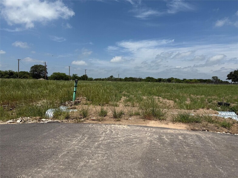 More Photos Of TBD Yawney Dr, Lipan Land For Sale