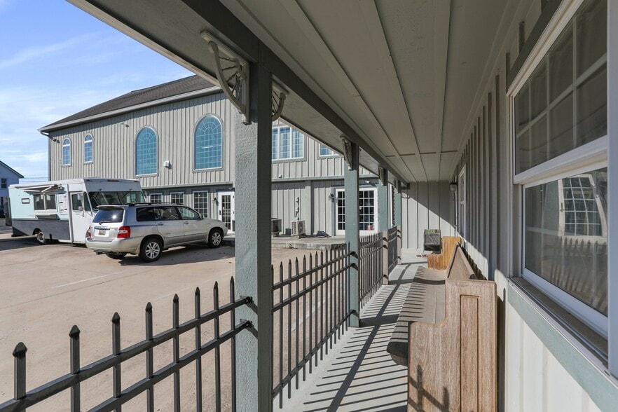 More Photos Of 14111-14113 Pennsylvania Ave, Hagerstown Freestanding For Sale